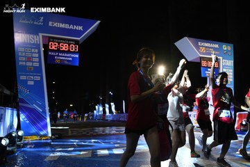 HO CHI MINH CITY NIGHT RUN EXIMBANK 2024 - Ảnh #2059847
