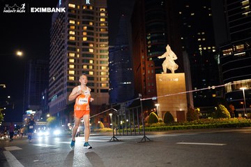 HO CHI MINH CITY NIGHT RUN EXIMBANK 2024 - Ảnh #1990403