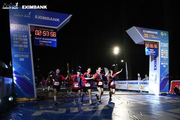 HO CHI MINH CITY NIGHT RUN EXIMBANK 2024 - Ảnh #2059683
