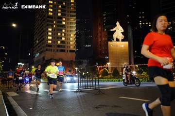 HO CHI MINH CITY NIGHT RUN EXIMBANK 2024 - Ảnh #1991544