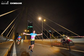 HO CHI MINH CITY NIGHT RUN EXIMBANK 2024 - Ảnh #2024347