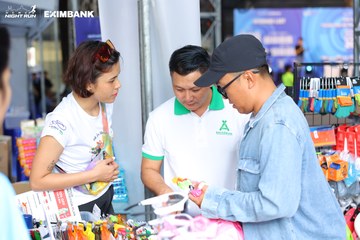 HO CHI MINH CITY NIGHT RUN EXIMBANK 2024 - Ảnh #1965449