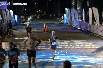 HO CHI MINH CITY NIGHT RUN EXIMBANK 2024 - Ảnh #2025723