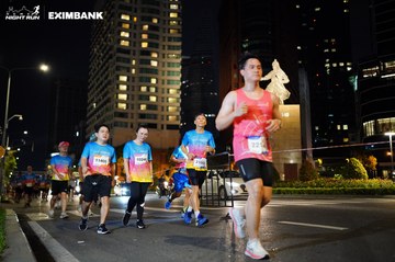 HO CHI MINH CITY NIGHT RUN EXIMBANK 2024 - Ảnh #1989916
