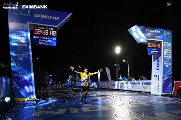HO CHI MINH CITY NIGHT RUN EXIMBANK 2024 - Ảnh #2063340