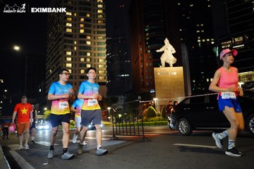 HO CHI MINH CITY NIGHT RUN EXIMBANK 2024 - Ảnh #1991497