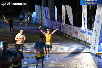 HO CHI MINH CITY NIGHT RUN EXIMBANK 2024 - Ảnh #2033313