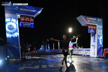 HO CHI MINH CITY NIGHT RUN EXIMBANK 2024 - Ảnh #2063255