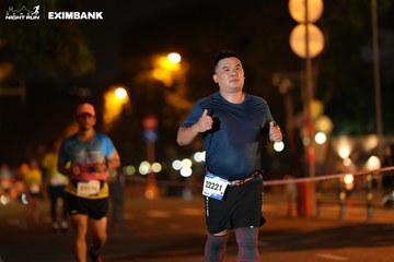 HO CHI MINH CITY NIGHT RUN EXIMBANK 2024 - Ảnh #2160785