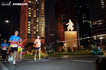 HO CHI MINH CITY NIGHT RUN EXIMBANK 2024 - Ảnh #1990233