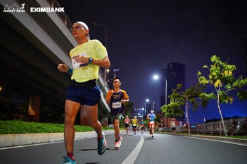 HO CHI MINH CITY NIGHT RUN EXIMBANK 2024 - Ảnh #1988761
