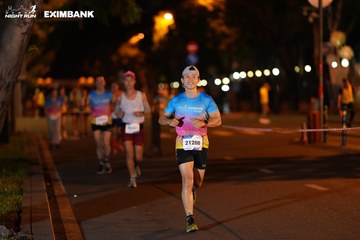 HO CHI MINH CITY NIGHT RUN EXIMBANK 2024 - Ảnh #2159040