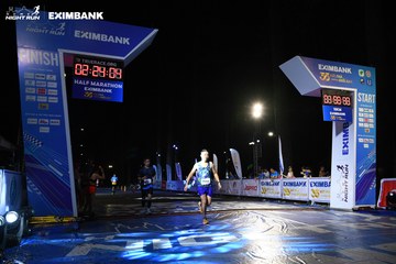 HO CHI MINH CITY NIGHT RUN EXIMBANK 2024 - Ảnh #2059340