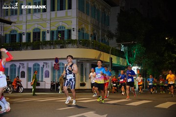 HO CHI MINH CITY NIGHT RUN EXIMBANK 2024 - Ảnh #2031600