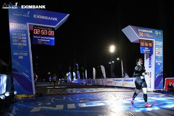 HO CHI MINH CITY NIGHT RUN EXIMBANK 2024 - Ảnh #2059093