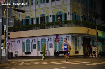 HO CHI MINH CITY NIGHT RUN EXIMBANK 2024 - Ảnh #2030848
