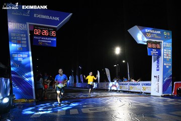 HO CHI MINH CITY NIGHT RUN EXIMBANK 2024 - Ảnh #2061553