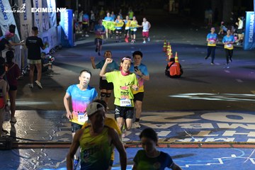 HO CHI MINH CITY NIGHT RUN EXIMBANK 2024 - Ảnh #2025577
