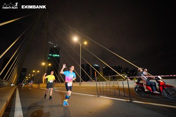 HO CHI MINH CITY NIGHT RUN EXIMBANK 2024 - Ảnh #2024565