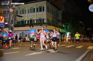 HO CHI MINH CITY NIGHT RUN EXIMBANK 2024 - Ảnh #2032062