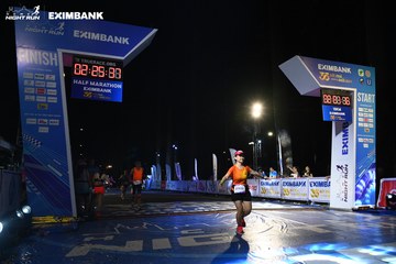 HO CHI MINH CITY NIGHT RUN EXIMBANK 2024 - Ảnh #2060720