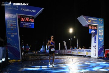 HO CHI MINH CITY NIGHT RUN EXIMBANK 2024 - Ảnh #2062506