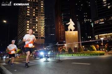 HO CHI MINH CITY NIGHT RUN EXIMBANK 2024 - Ảnh #1990881