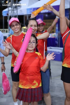 HO CHI MINH CITY NIGHT RUN EXIMBANK 2024 - Ảnh #1965140