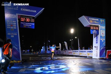 HO CHI MINH CITY NIGHT RUN EXIMBANK 2024 - Ảnh #2059700