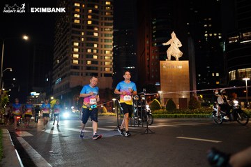 HO CHI MINH CITY NIGHT RUN EXIMBANK 2024 - Ảnh #1991760