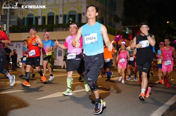 HO CHI MINH CITY NIGHT RUN EXIMBANK 2024 - Ảnh #2032022
