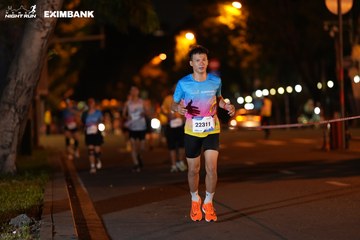 HO CHI MINH CITY NIGHT RUN EXIMBANK 2024 - Ảnh #2159600