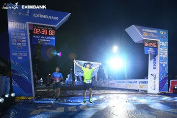 HO CHI MINH CITY NIGHT RUN EXIMBANK 2024 - Ảnh #2060269