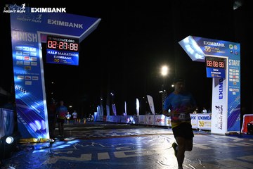 HO CHI MINH CITY NIGHT RUN EXIMBANK 2024 - Ảnh #2062847
