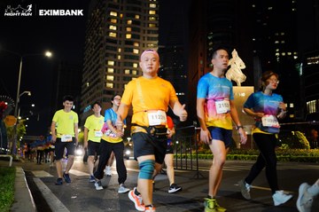 HO CHI MINH CITY NIGHT RUN EXIMBANK 2024 - Ảnh #1990769