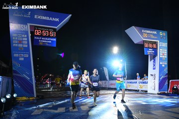 HO CHI MINH CITY NIGHT RUN EXIMBANK 2024 - Ảnh #2059513
