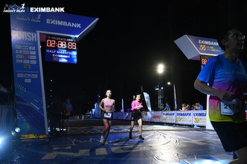 HO CHI MINH CITY NIGHT RUN EXIMBANK 2024 - Ảnh #2064012