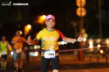 HO CHI MINH CITY NIGHT RUN EXIMBANK 2024 - Ảnh #2160490
