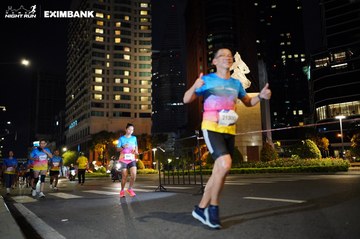 HO CHI MINH CITY NIGHT RUN EXIMBANK 2024 - Ảnh #1990827