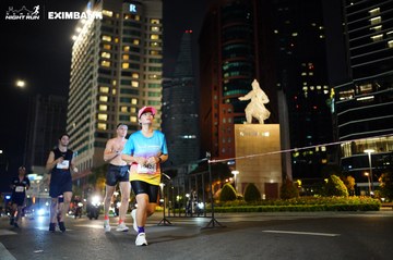 HO CHI MINH CITY NIGHT RUN EXIMBANK 2024 - Ảnh #1989385