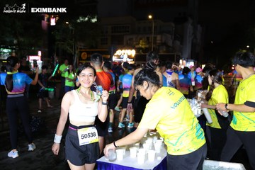 HO CHI MINH CITY NIGHT RUN EXIMBANK 2024 - Ảnh #2012479