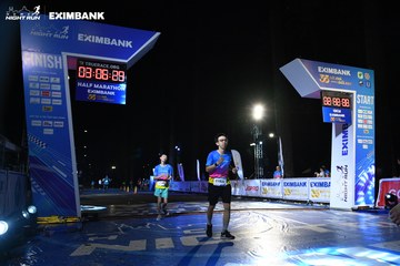 HO CHI MINH CITY NIGHT RUN EXIMBANK 2024 - Ảnh #2065503