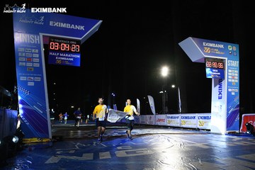 HO CHI MINH CITY NIGHT RUN EXIMBANK 2024 - Ảnh #2063468