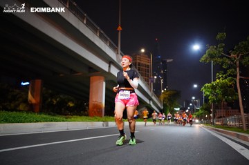 HO CHI MINH CITY NIGHT RUN EXIMBANK 2024 - Ảnh #1988917