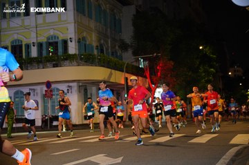 HO CHI MINH CITY NIGHT RUN EXIMBANK 2024 - Ảnh #2031403