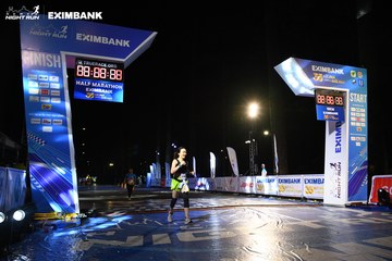 HO CHI MINH CITY NIGHT RUN EXIMBANK 2024 - Ảnh #2061448