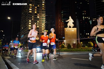 HO CHI MINH CITY NIGHT RUN EXIMBANK 2024 - Ảnh #1990607