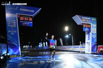 HO CHI MINH CITY NIGHT RUN EXIMBANK 2024 - Ảnh #2059359