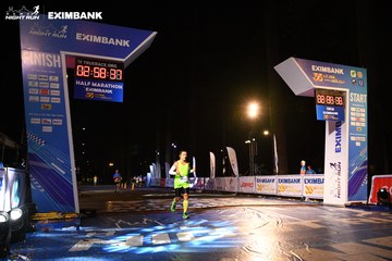 HO CHI MINH CITY NIGHT RUN EXIMBANK 2024 - Ảnh #2060462