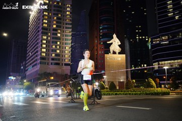 HO CHI MINH CITY NIGHT RUN EXIMBANK 2024 - Ảnh #1989213
